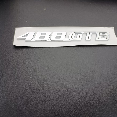 Emblema insignia plata cromo guión trasero Ferrari 488 GTB - Imagen 2 de 3