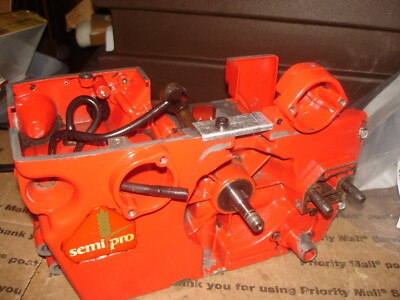 #ad Jonsered 49sp crank case chainsaw part only 49 sp bin 171 $42.49