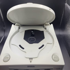 SEGA Dreamcast HKT-3020 Home Console - White
