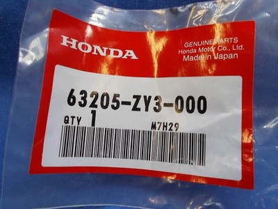 Honda 63205-ZY3-000. OEM Cover Lock Bush. Multiple Honda Outboard