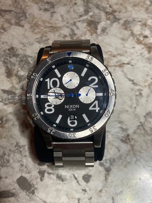 Nixon Watch Mens. 48-20 Chronograph with new battery. Near perfect condition. 