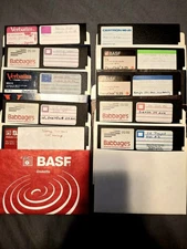 DS/DD 5.25 Floppy Disks.  60 in total  DISKETTE SLEEVES INCLUDED!