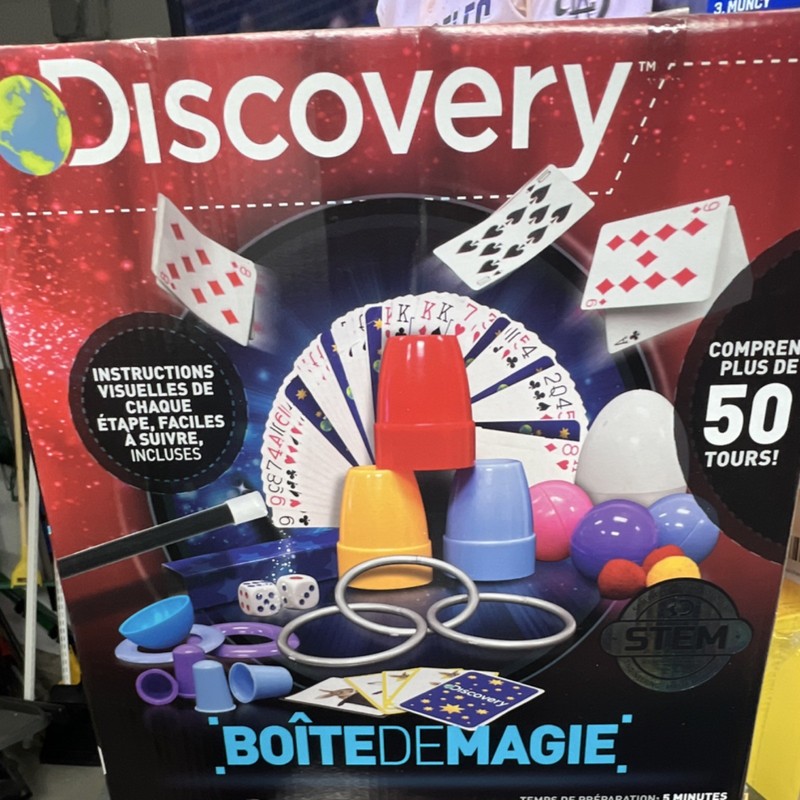 Discovery Kids Box of Magic Set Over 50 Tricks 71033A-BL Ages 8+ 2019