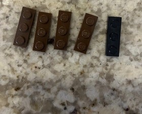 Lego 6082 Fire Breathing Fortress-no Box Or Instructions