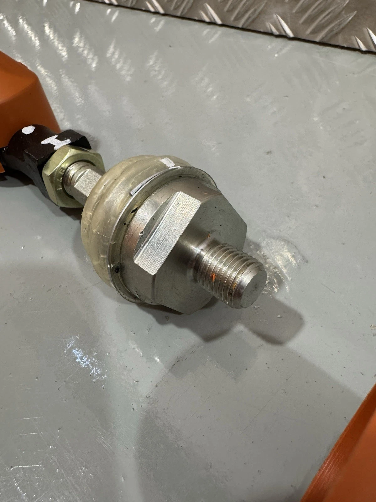 Kubota K1253-16604 Tie Rod Steering Track Rod New No Bag 6