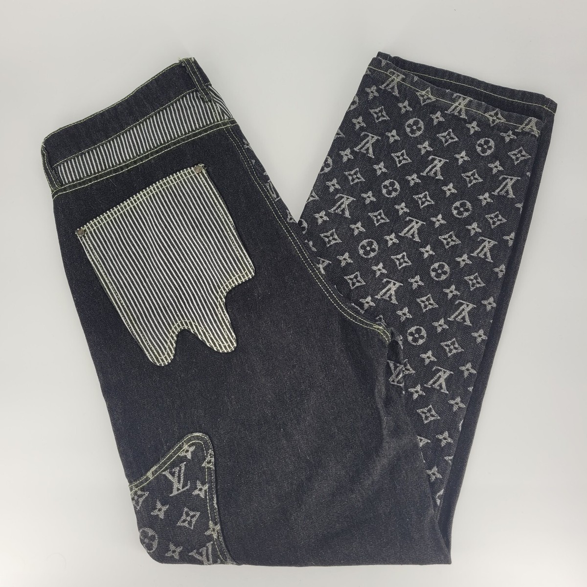 Read LOUIS VUITTON MONOGRAM CRAZY DENIM TROUSERS DENIM JEANS Read LOUIS VUITTON MONOGRAM CRAZY DENIM TROUSERS DENIM JEANS