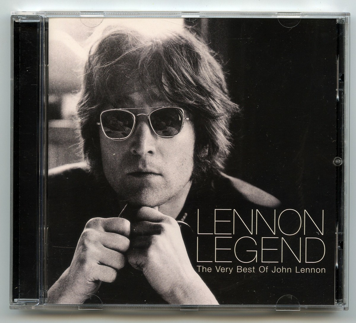 LENNON legend: ジョン・レノンの伝記 Lennon Legend: An Illustrated Life of John Lennon by James Henke