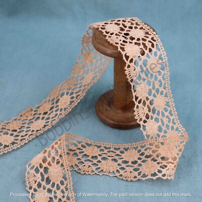 Vintage Lace Border - Antique French Bobbin Lace Cotton Trim for DIY Projects