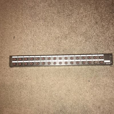 TASCAM PB-32P パッチベイ XLR仕様 中古 TASCAM PB-32P パッチベイ XLR仕様 中古 - メルカリ