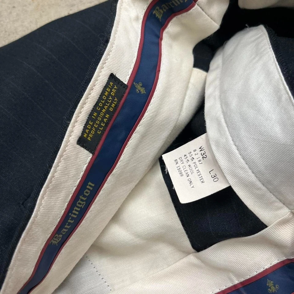 Vintage 90s 100% Wool Pleated Pants Men 36x29 dress pants black pinstripe preppy - Image 3 of 4