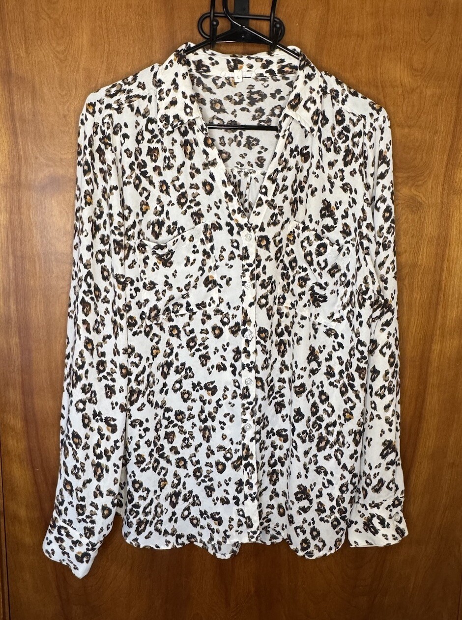 Animal Print Top Maurices Size Large Button Up Lo… - image 3