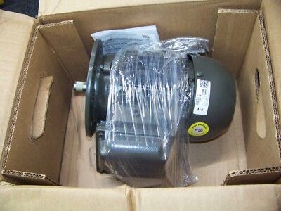 WEG Motor 1/2 HP IP55 230/460/380-415V 60 Hz 3 Ph TEFC Foot Mount 14056443 New