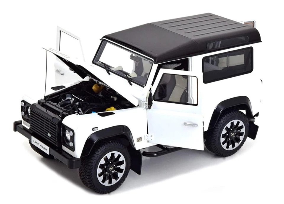 LCD Models 1:18 LAND ROVER DEFENDER 90 WORKS V8 70TH EDITION WHITE 2018 - Immagine 2 di 3