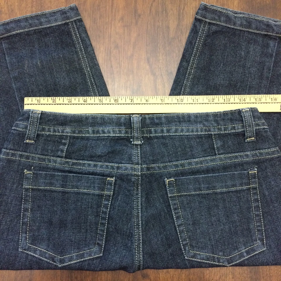 Pantalones de mezclilla Willi Smith Capri lavado oscuro tiro medio para mujer talla 6 hebillas en dobladillos Foto 4 de 4