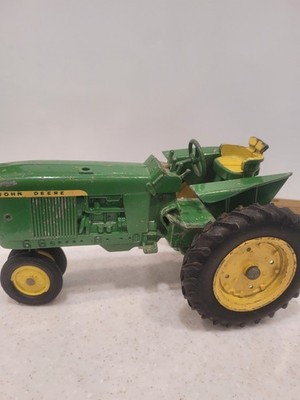 ''Rare Narrow Tire'' Cast Rear John Deere 3020-4020 1/16th Toy