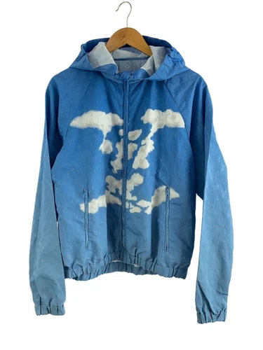 LOUIS VUITTON（LV） Giacca nylon LOUIS VUITTON maniche ferramenta macchiata filo monogramma nuvole usata