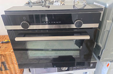 Siemens steamCP565AGS0B Built-In Electric oven.