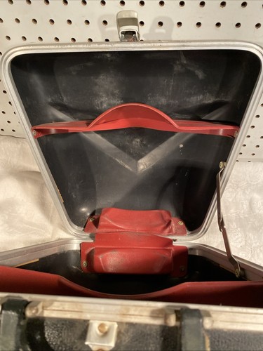 Estuche de transporte de bolas de boliche con carcasa de almeja dura vintage de los años 60 negro - Imagen 7 de 10