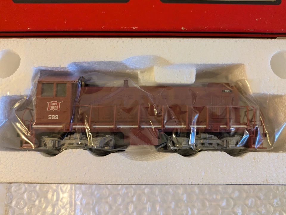 HO Alco S1 Switcher RI Rock Island DC NIB NOS # 8806 - Image 3 of 4