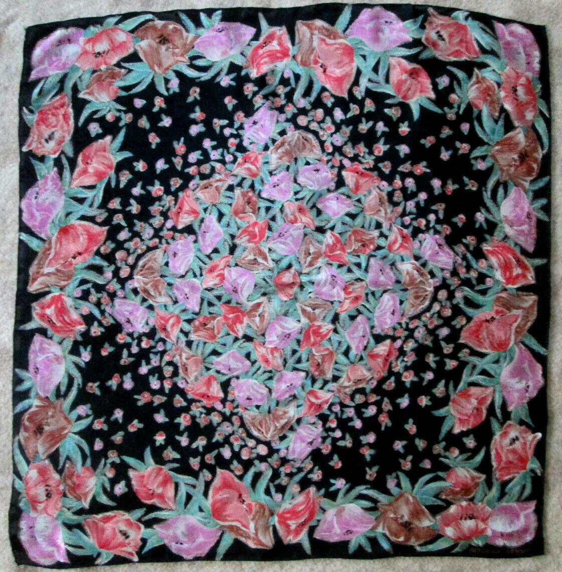 Foulard En Soie EMANUEL UNGARO Vintage - Motif Coloré - 86 X 87 Cm - Occasion