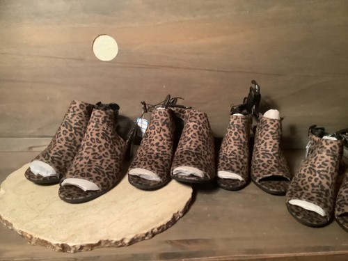 leopard print heels wide width