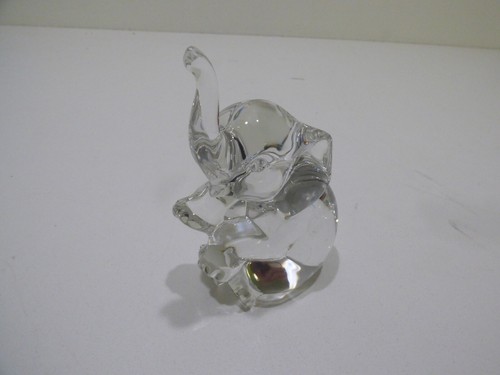 Lenox Crystal Sitting Elephant Fine Crystal Glass Figurine 4" Height