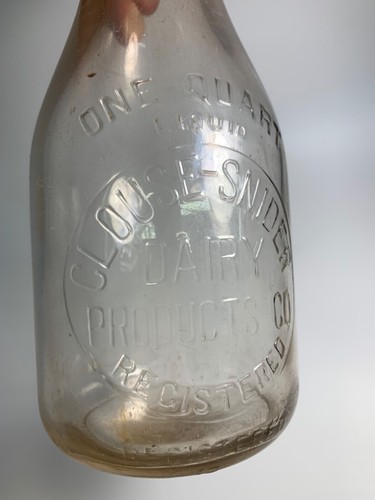 Clouse-Snider Dairy Products Embossed Quart Milk Bottle New Lexington Ohio OH - 第 2/7 張圖片