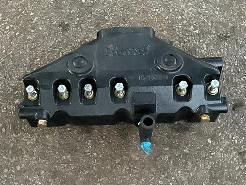Mercury Marine MerCruiser 4.3L 262 V6 GM Boat Engine Sierra Exhaust Manifold