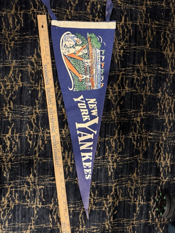Felt New York Yankees Pennant Vintage 1920. 1930 RARE YANKEE STADIUM Babe Ruth