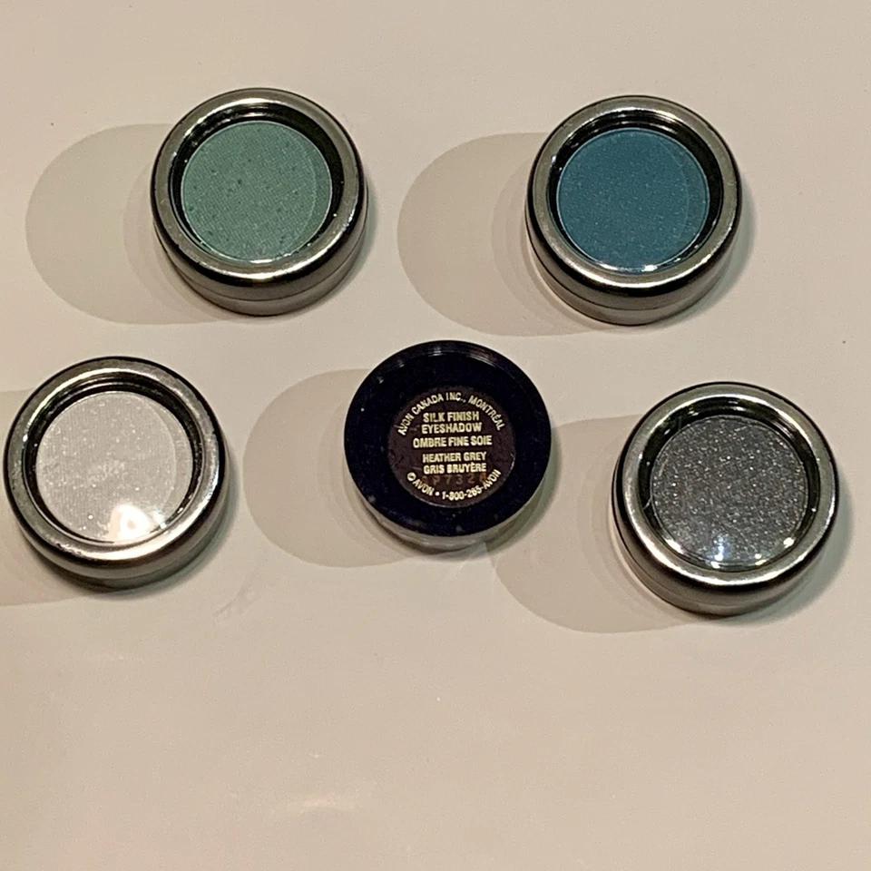 Lot of 5 Eyeshadow Refills Avon Blue Green White Cinnamon Metallic Gray - Image 4 of 4