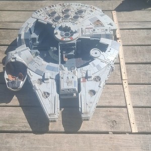 Star Wars Millennium Falcon Large Gray Space  Ship Replica Toy 