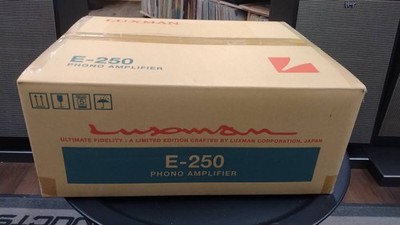 LUXMAN E-250 COMPATIBLE PHONO EQUALIZER AMPLIFIER BLASTER WITH TRACKING 100V