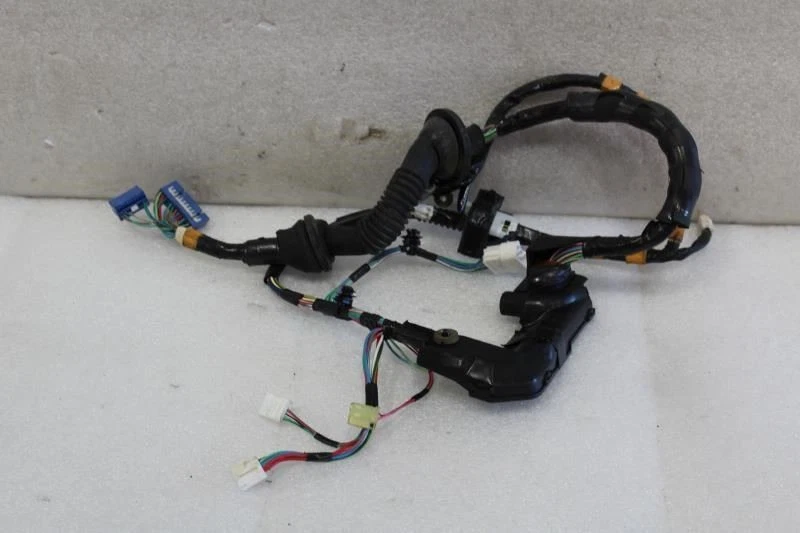 Arnés de cables puerta derecha Lexus SC400 SC300 1992 1993 1994 1995 1996 82151-24233 Foto 2 de 4