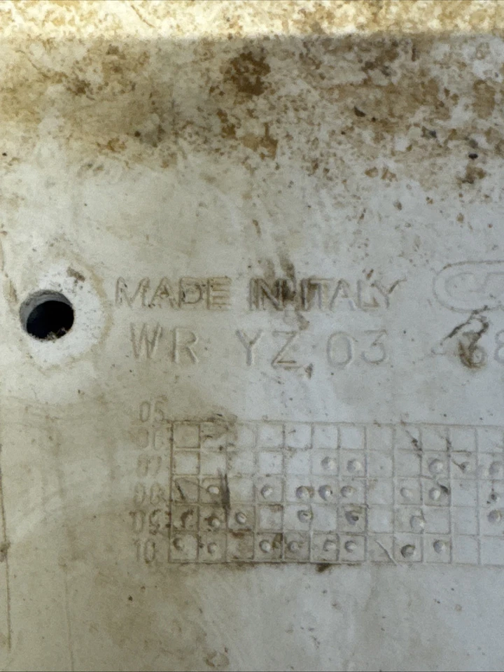 Para-lama traseiro Yamaha WR250F 2003 - Imagem 4 de 4