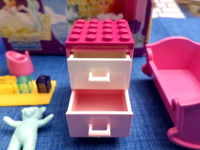 Vintage 2002 LEGO Belville set 5836 - Beautiful Baby Princess