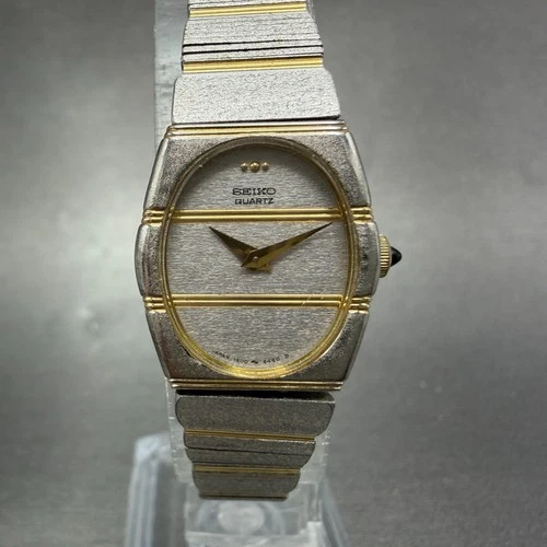 Seiko Watch Women 19mm Silver Dial Two Tone Oval Vintage 1400-8519 New Battey