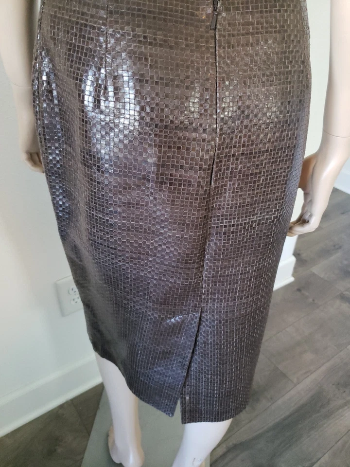 Max Mara Women's Brown Woven Leather Skirt Size 10 - Image 4 of 4