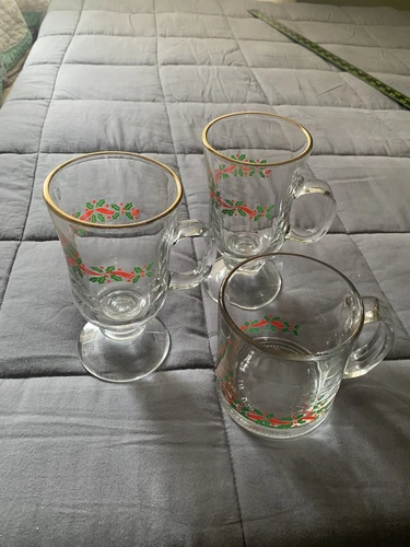 Vintage Holly Berry Christmas Glass Irish Coffee Cup & Mug Gold Rim Set