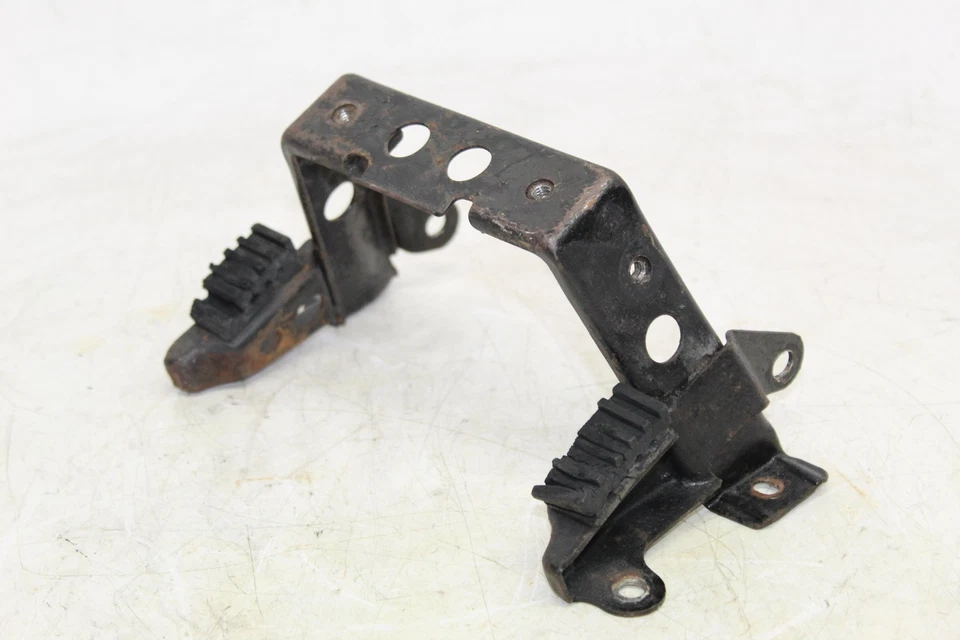 1993 Suzuki Katana 600 Gsx600f Gas Tank Fuel Cell Petrol Reservoir Bracket Mount - Image 2 of 4