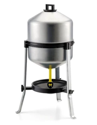 POULTRY TRAP DRINKER 30L Galvanised Gravity 30 Litres Chicken Hens Tripod Stand