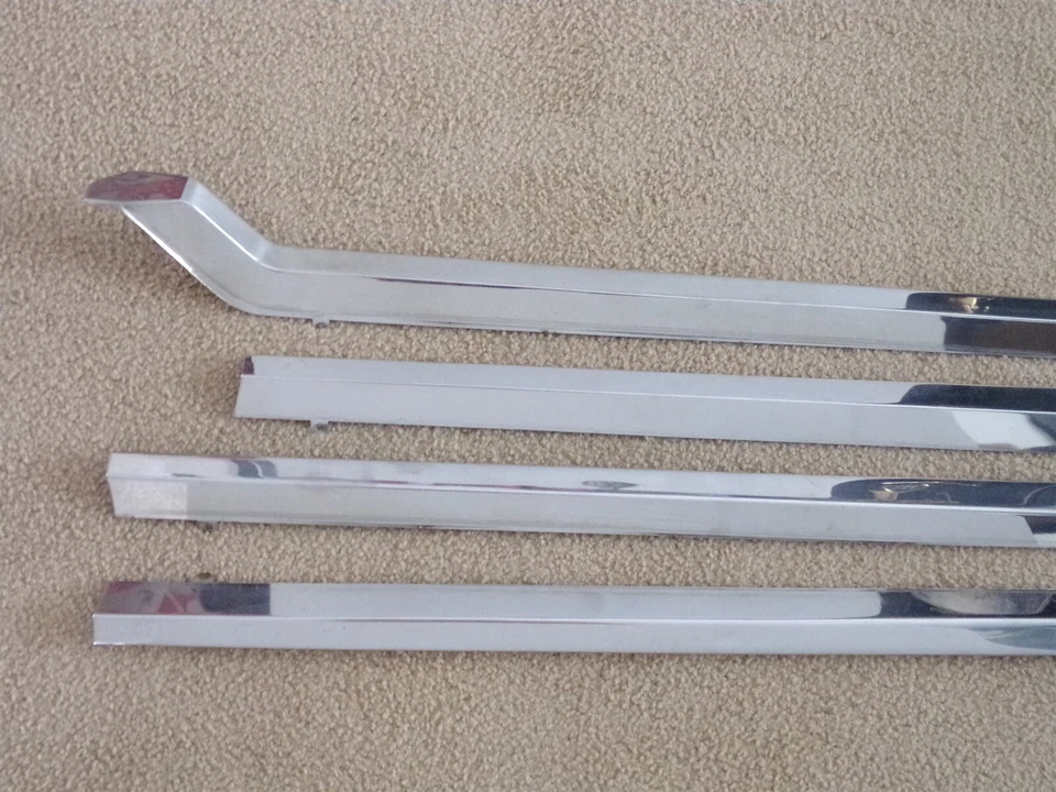 63 Plymouth Fury 1963 4 puertas 4P puerta superior moldura OEM Belvedere Foto 2 de 4