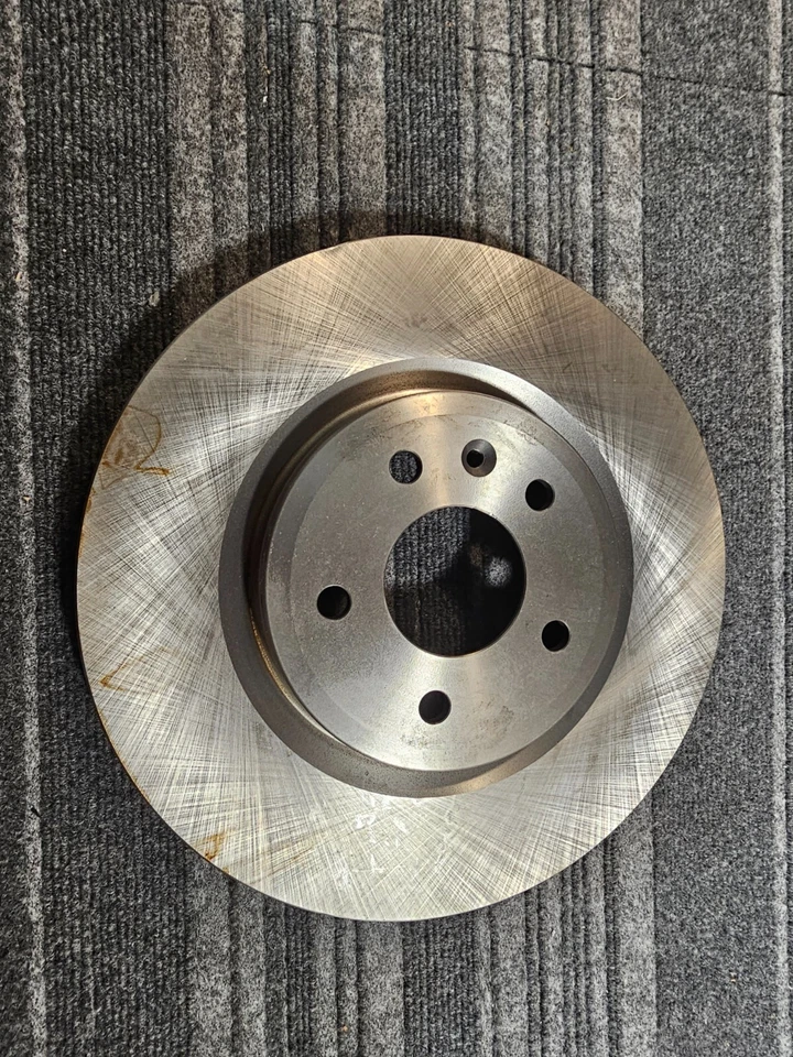 Rotor de freno Napa 248-880758 para camioneta Chevrolet Silverado 2500HD 2011-2023 Foto 2 de 4