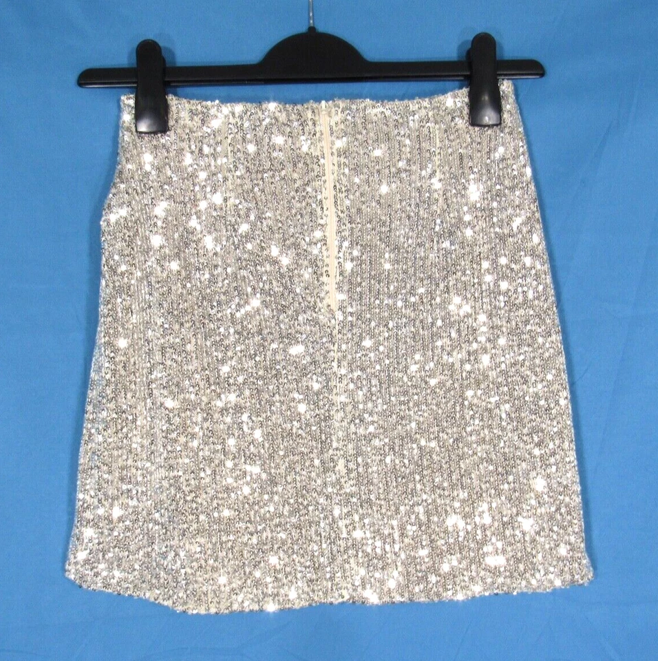GB Gianni Bini SILVER SEQUINS Nude Liner GATHERED Party Holiday MINI SKIRT Sz S - Image 4 of 4