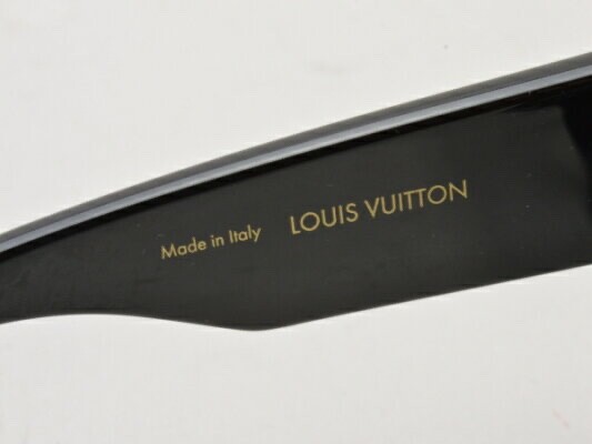 Louis Vuitton サングラス 黒 ゴールドロゴ LOUIS VUITTON Cyclone Sunglasses Z1578E Square Black Gold