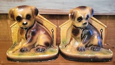 Vtg 5.5" Tall Chalkware Brown Puppies With Doghouse Bookends MCM Decor