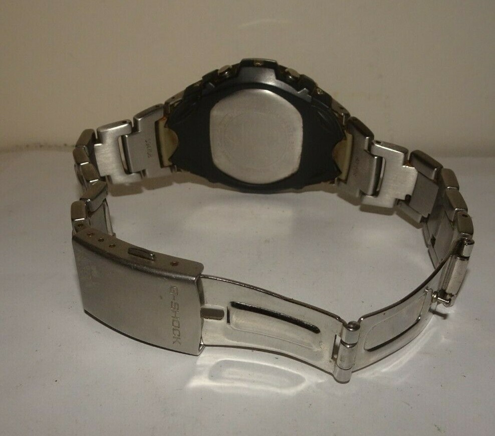 Extraordinary Casio Gshock Metal Band Digital Quartz Watch Silver G