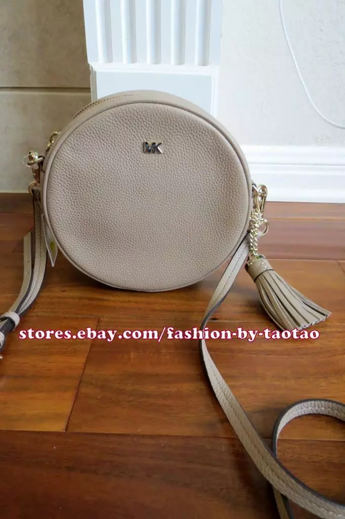 Mercer medium pebbled leather canteen best sale crossbody