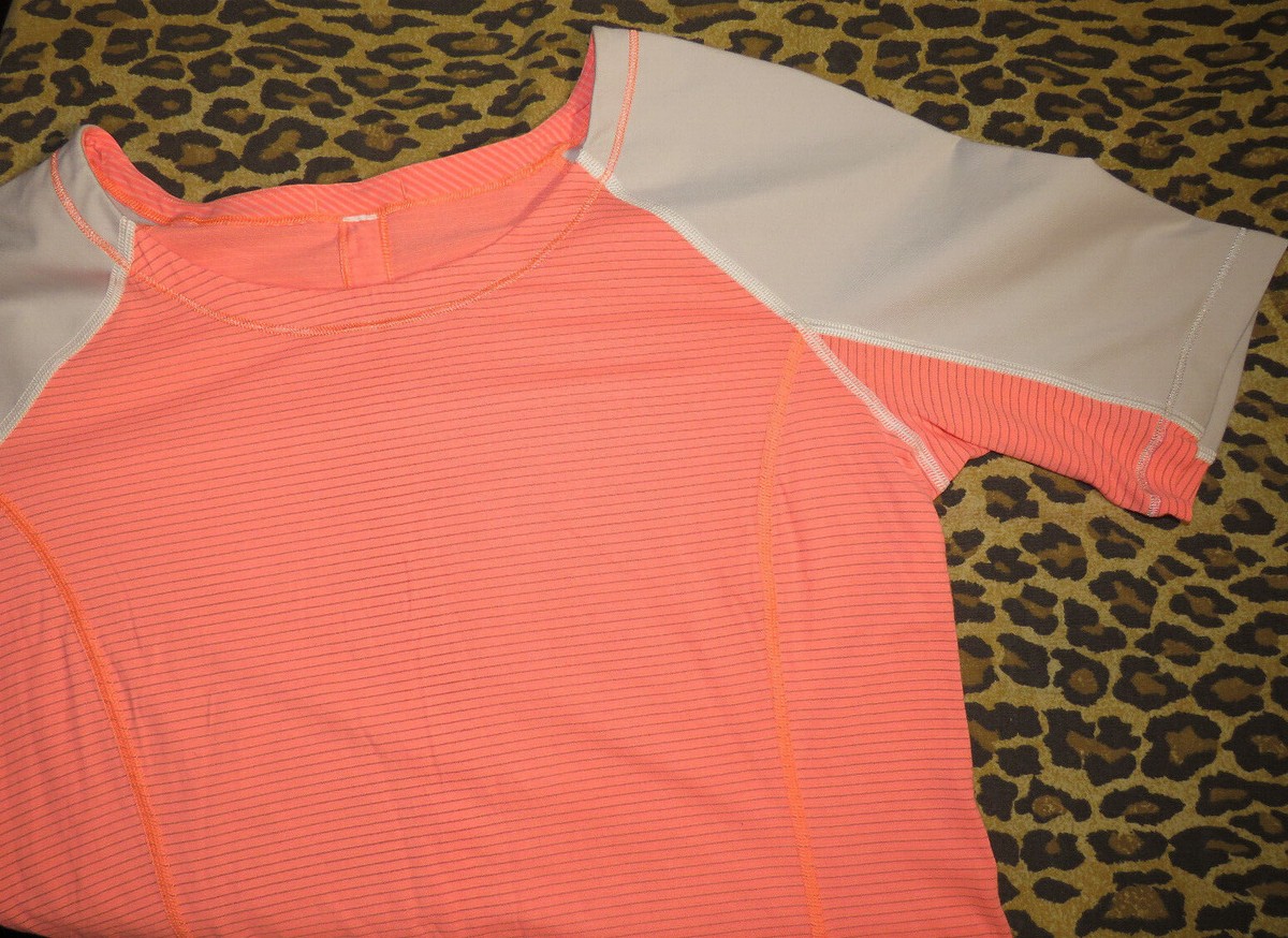 Lululemon 8 Turn It Up Tee Pop Orange Dune Beige Reflective Silverescent EUC! View 5