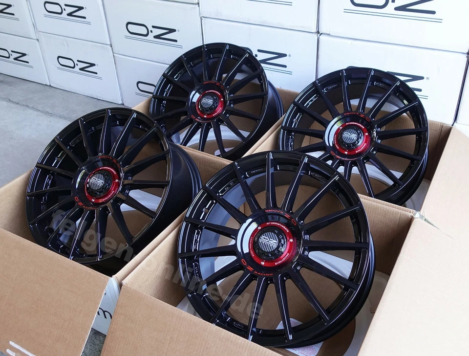 OZ Superturismo Evo EVOLUZIONE 4 Felgen 19 Zoll Audi A3 + S3 + RS3 Typ 8P + 8V