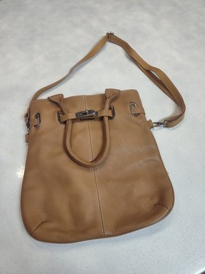 Vera Pelle Italy Tan Pebbled Leather crossbody Bag Or  short handles New no tags